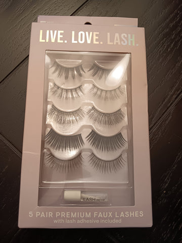 Live Love Lash 5 Pairs Eyelashes & Glue Gift Set